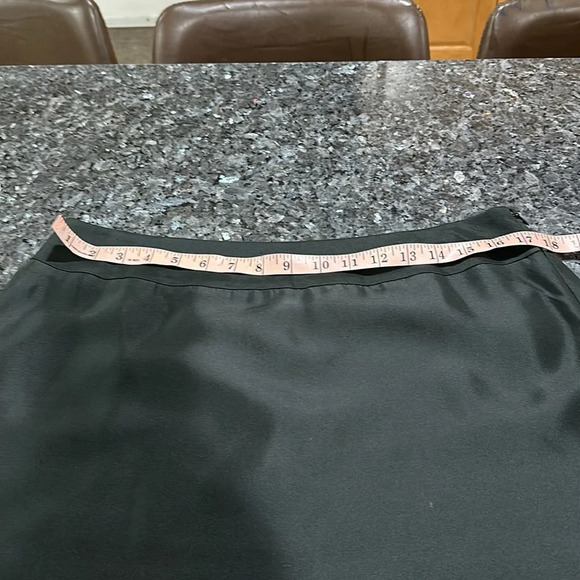 Ann Taylor 100%Silk - Picture 2 of 6